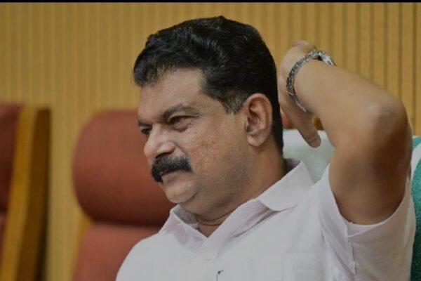 75000 ൽ കുറയാത്ത വോട്ട് എനിക്ക് ലഭിക്കും,35000 ന് മുകളിൽ സ്വരാജ് കയറില്ല, 45,000 ന് മുകളിൽ ഷൗക്കത്തും എത്തില്ല: പി വി അൻവർ