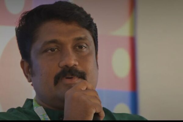 ‘അല്പ വസ്ത്രം എന്ന പ്രയോഗം തന്നെ അടിസ്ഥാനരഹിതം; സ്കൂളുകളില് പഠിപ്പിച്ചാല് ആകാശം ഇടിഞ്ഞുവീഴില്ല’; എ എ റഹിം