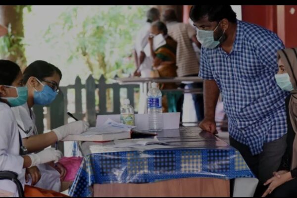 സംസ്ഥാനത്തെ സർക്കാർ ആശുപത്രികളിൽ കുട്ടികൾക്കുള്ള സൗജന്യ ഒ പി ടിക്കറ്റ് നിർത്തലാക്കി