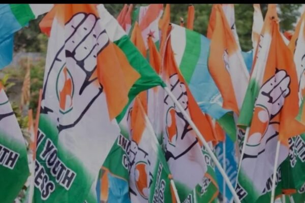 ‘കോണ്ഗ്രസിന് മത സാമുദായിക സംഘടനകളോട് വിധേയത്വം’ ; യൂത്ത് കോണ്ഗ്രസ് രാഷ്ട്രീയ പ്രമേയത്തില് കോണ്ഗ്രസ് നേതൃത്വത്തിന് രൂക്ഷ വിമര്ശനം