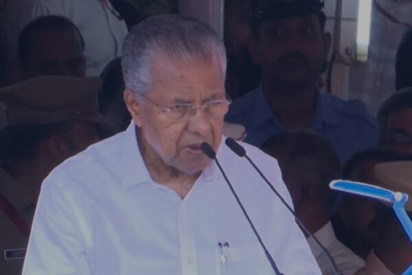 അമീബിക്ക് മസ്തിഷ്ക ജ്വരം; പ്രതിരോധ പ്രവര്ത്തനങ്ങള് ശക്തമാക്കാന് തദ്ദേശ സ്ഥാപനങ്ങളോട് മുഖ്യമന്ത്രിയുടെ നിര്ദേശം