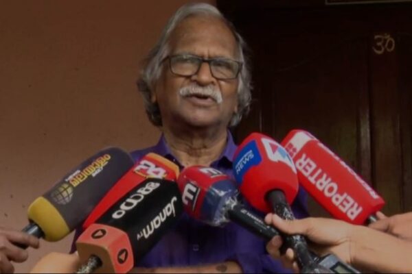 ‘അടൂർ ഗോപാലകൃഷ്ണൻ പറഞ്ഞതിൽ തെറ്റില്ല; കൊടുക്കുമ്പോൾ അർഹമാണോ എന്ന് പരിശോധിക്കുന്നതിൽ തെറ്റില്ല’; ശ്രീകുമാരൻ തമ്പി