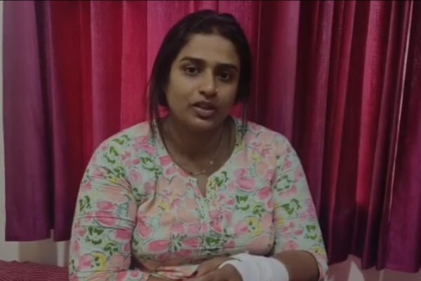 അച്ഛൻ പാർട്ടിക്ക് വേണ്ടി ഉണ്ടാക്കിയ സാമ്പത്തിക ബാധ്യത ഞങ്ങളുടെ തലയിലാക്കുകയാണ് കോൺഗ്രസ്; പത്മജ
