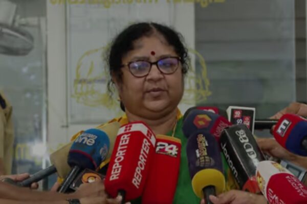 മോഹൻലാലിന്റെ പ്രസംഗത്തിലെ വരികളെക്കുറിച്ച് വേവലാതിപ്പെടേണ്ട, മന്ത്രി ആർ ബിന്ദു