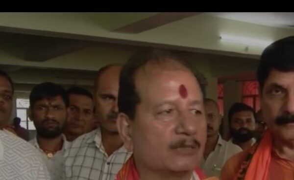 ‘ബിഹാറില് എന്ഡിഎ അനുകൂല തരംഗം; ലാലു പ്രസാദും തേജസ്വിയും പ്രതിനായകര്’; ഉപമുഖ്യമന്ത്രി വിജയ് സിന്ഹ