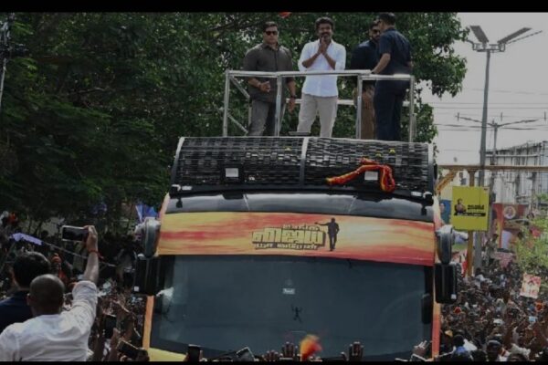 ഉത്തരവിട്ട് മദ്രാസ് ഹൈക്കോടതി; വിജയ്യുടെ പ്രചാരണ വാഹനം പിടിച്ചെടുക്കാൻ പൊലീസ്