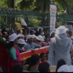 ആവശ്യങ്ങൾ പൂർണമായി അംഗീകരിച്ചില്ല; സെക്രട്ടറിയേറ്റിനു മുന്നിലെ സമരം തുടർന്ന് ആശമാർ