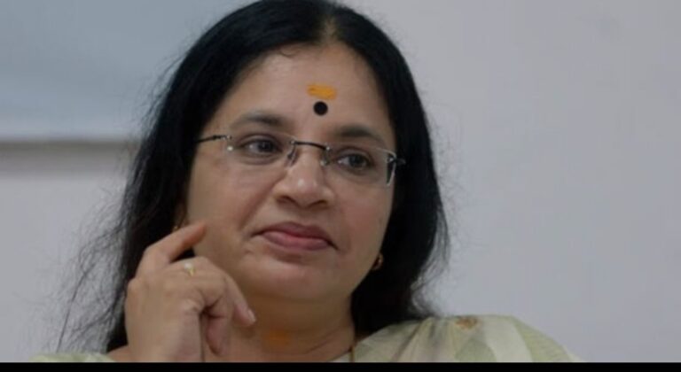 ഭീഷണി കോളുകള്‍ മറ്റൊരു തരം ക്വട്ടേഷനാണ്, അല്ലെങ്കില്‍ അയാള്‍ ഫാന്‍സിനോട് ഇത് നിര്‍ത്താന്‍ പറയുമായിരുന്നു: ഭാഗ്യലക്ഷ്മി