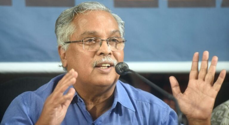 ‘ഒരു സംശയവുമില്ല’, പ്രതിപക്ഷ ഉപനേതാവ് പദം സിപിഎം നേതാവിനെന്ന് പിണറായി; പദവിക്ക് നിരക്കാത്ത പ്രസ്താവനയെന്ന് ബിനോയ് വിശ്വം